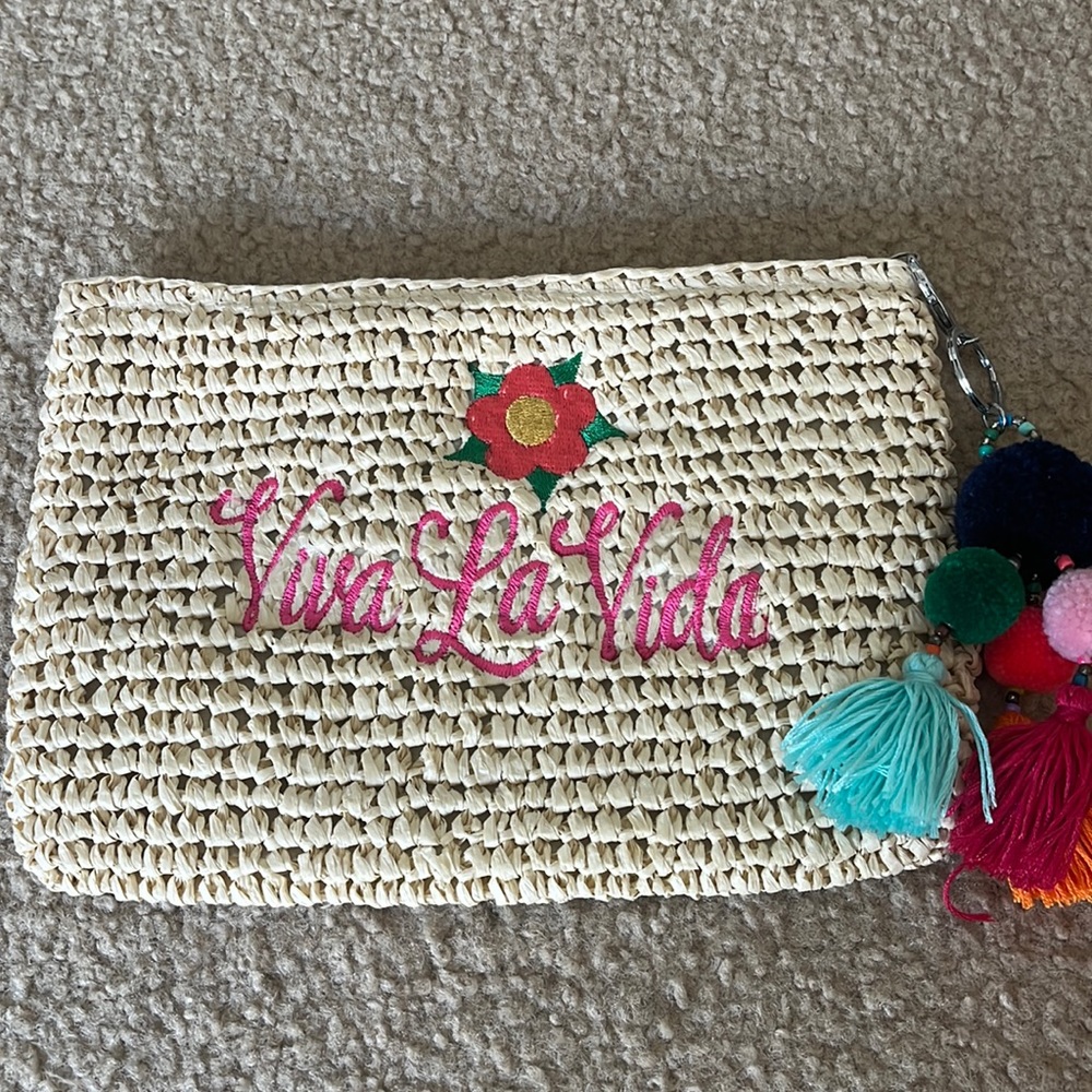 Straw purse pouch/clutch